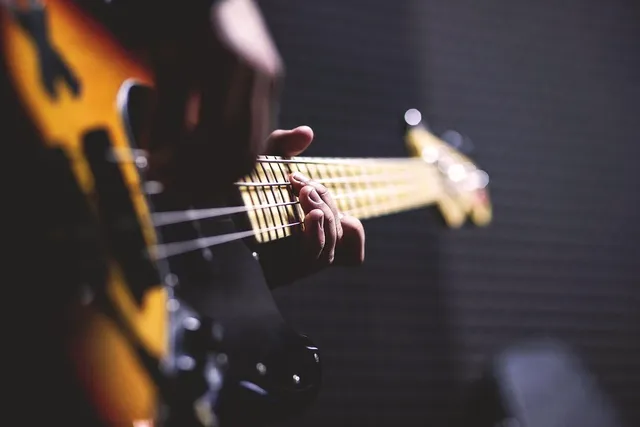🎼 Gene Leis - Gene Leis Plays Beautiful Guitar Album