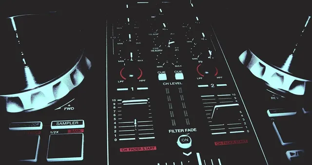 🎼 Starship - Beat Patrol (Extended Club Remix) Album
